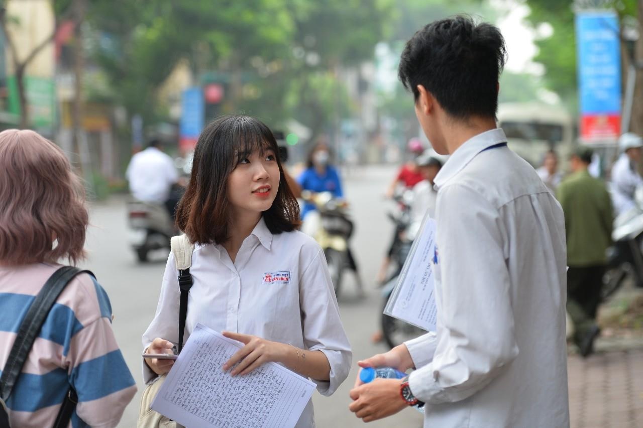 gai xinh thi THPT quoc gia anh 4