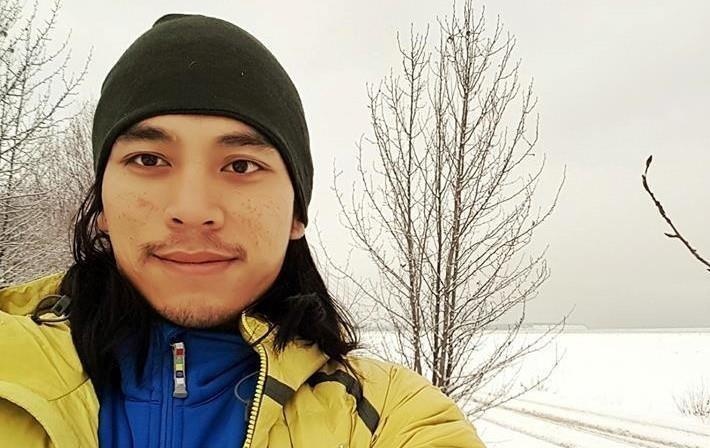 Blogger Hoang Le Giang bi to noi doi viec leo dinh nui cao nhat Bac My hinh anh