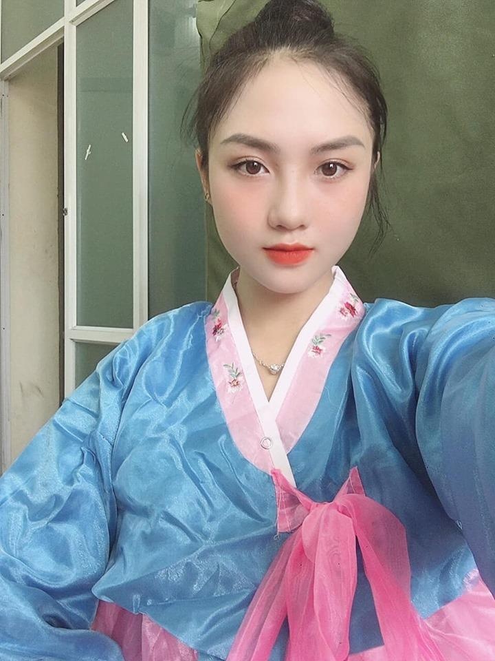 nu sinh 2001 xinh tu be anh 12