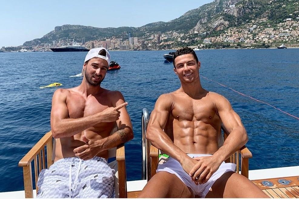 nguoi kiem nhieu tien nhat tu Instagram anh 3