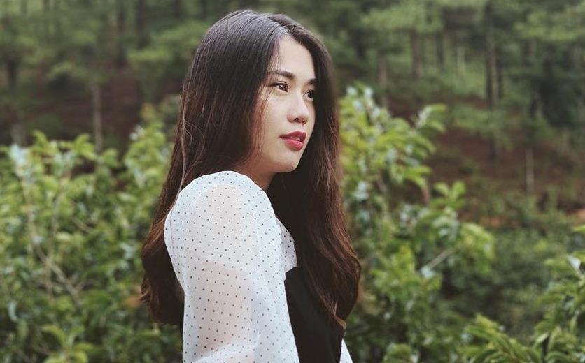 Hot girl Ngoc Thao than ‘e lam’ khi duoc hoi co nguoi yeu chua hinh anh