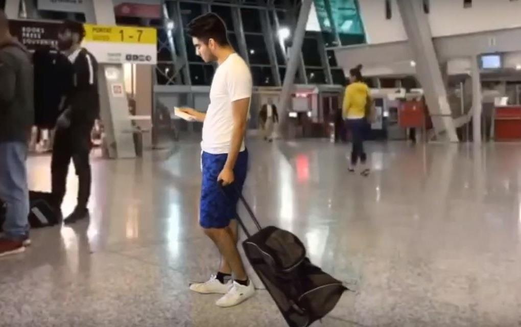 'Che' clip di du lich, 9X My duoc tang ve may bay toi hon dao mo uoc hinh anh