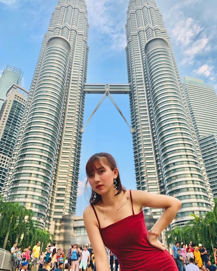 co giao tieu hoc xinh dep anh 2