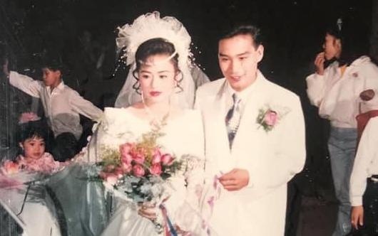 'Dam cuoi thieu gia' o Hai Phong nam 1994: 17 trap le, oto ruoc dau hinh anh
