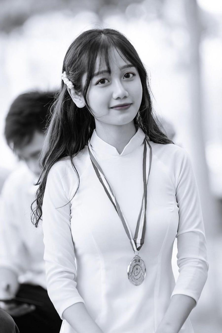 nu sinh anh the xinh xan anh 4