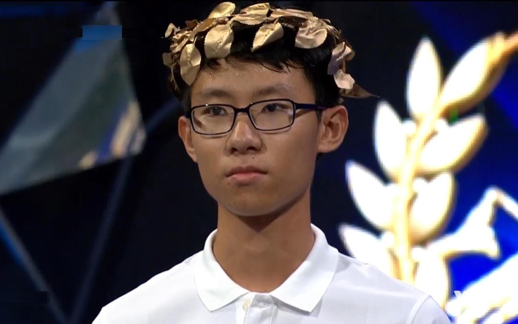 10X chuyen Tien Giang dat 400 diem - cao thu 3 Olympia nam 19 hinh anh