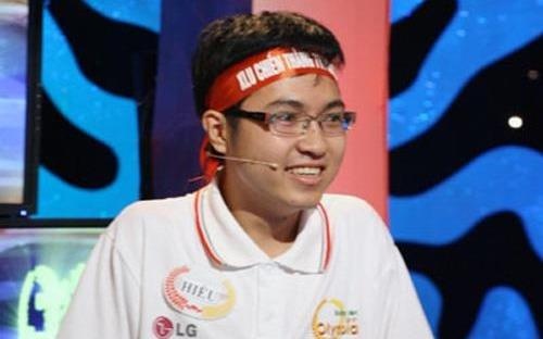 Man gioi thieu 'gay bao' cua thi sinh Olympia 'dep trai, that tha' hinh anh
