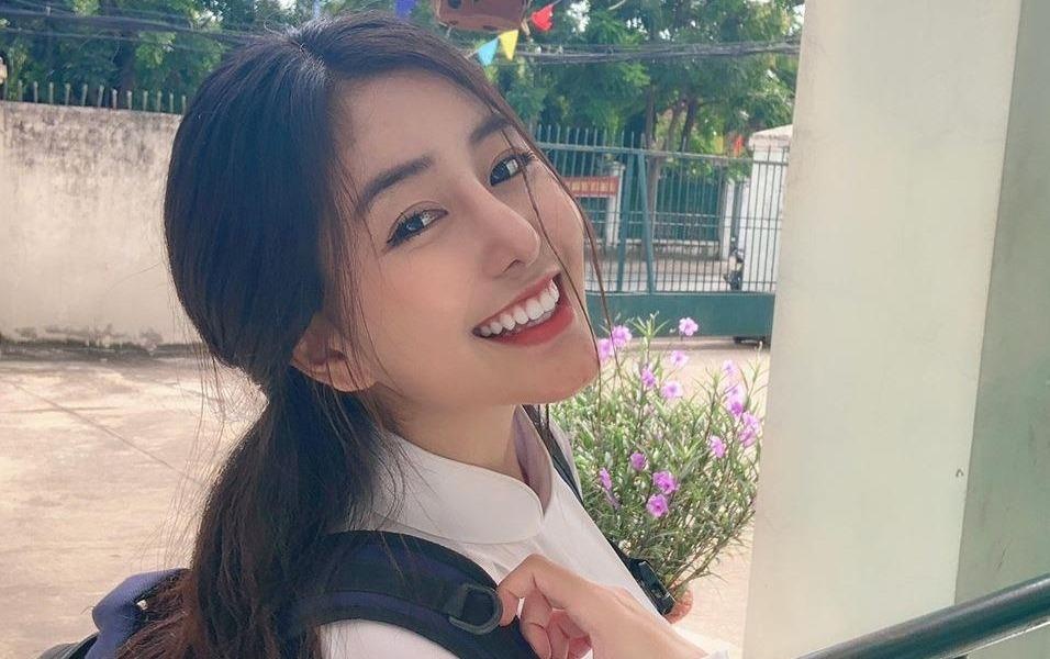 Dan hot girl, hot boy 2001 vua tro thanh tan sinh vien dai hoc hinh anh