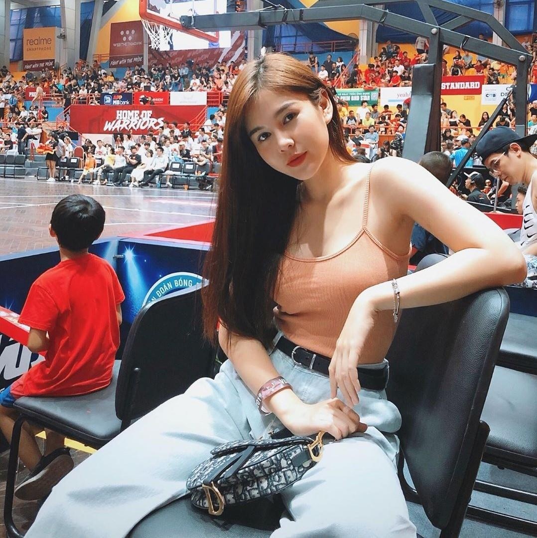 hot girl cham moc 30 anh 16