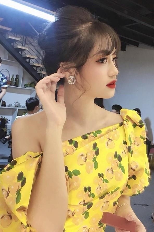 hot girl Hoc vien Hang khong anh 2