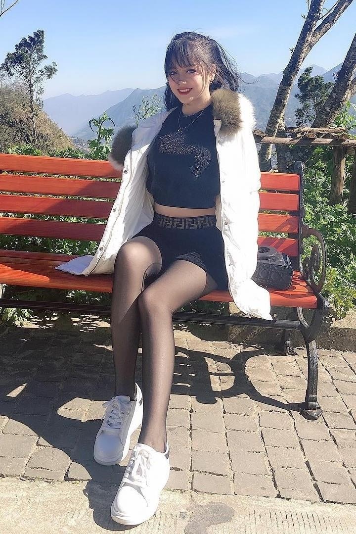 hot girl Hoc vien Hang khong anh 11