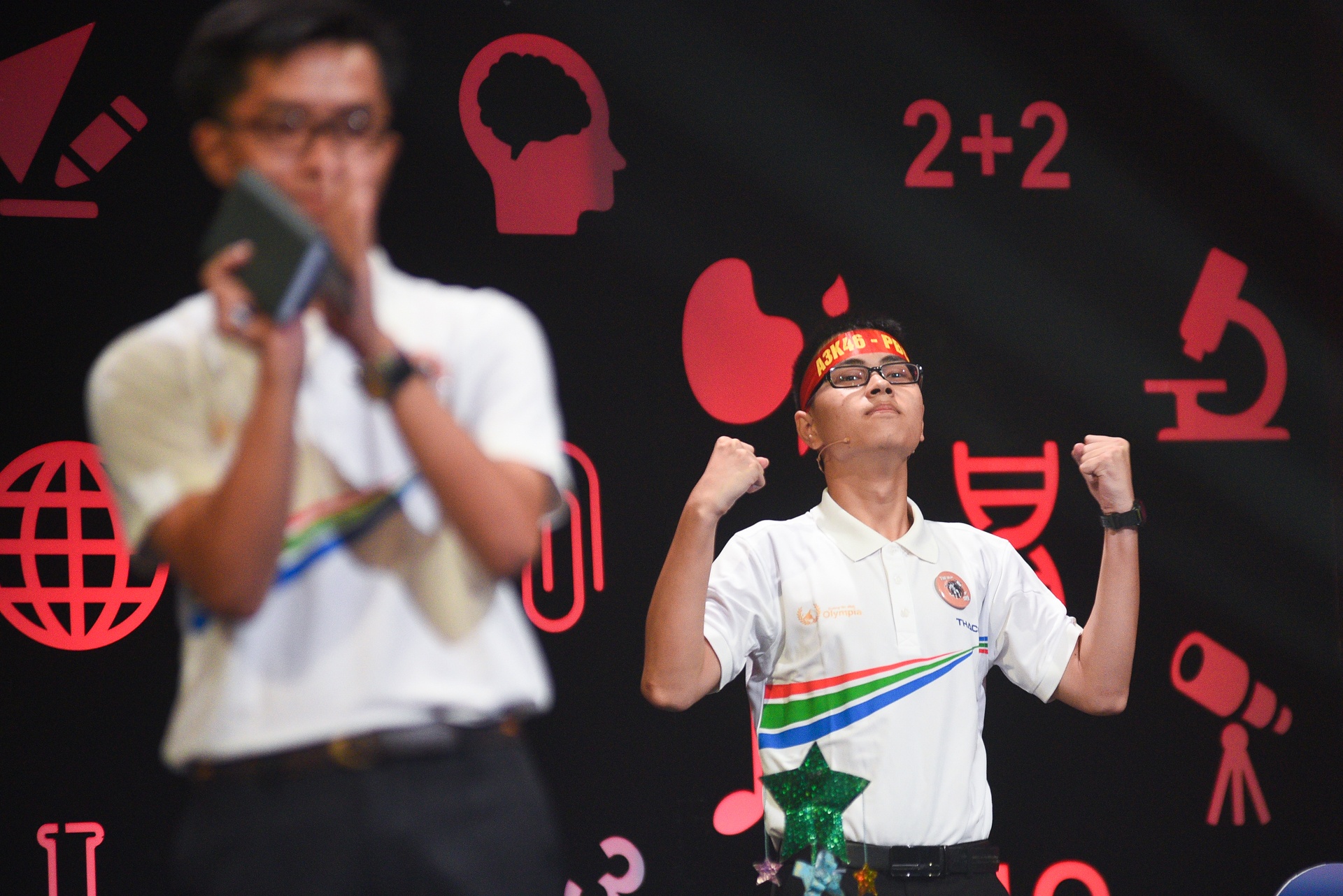 Duong len dinh Olympia anh 5