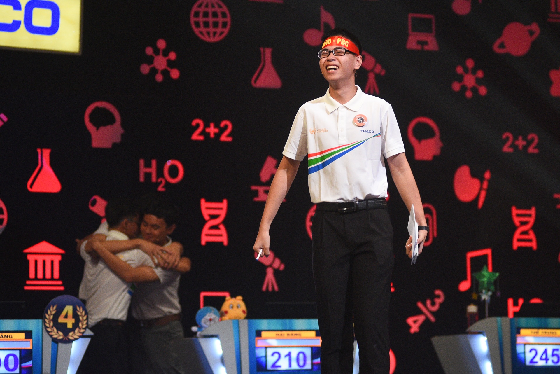 Duong len dinh Olympia anh 8