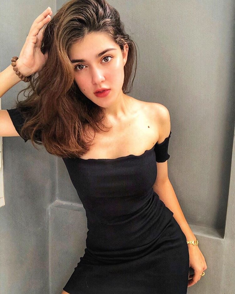 hot girl lai nhieu dong mau anh 7