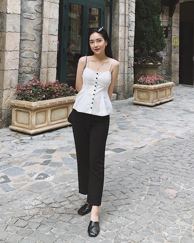 ban gai cau thu khoe dang anh 14