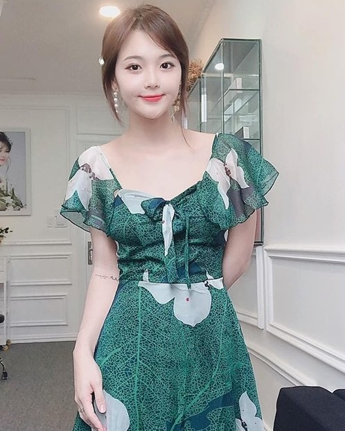 hot girl noi tieng sau mot dem anh 4