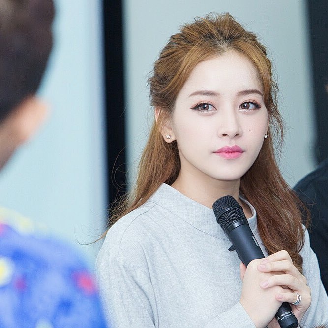 hot girl thoi lam mau anh tuoi teen anh 17