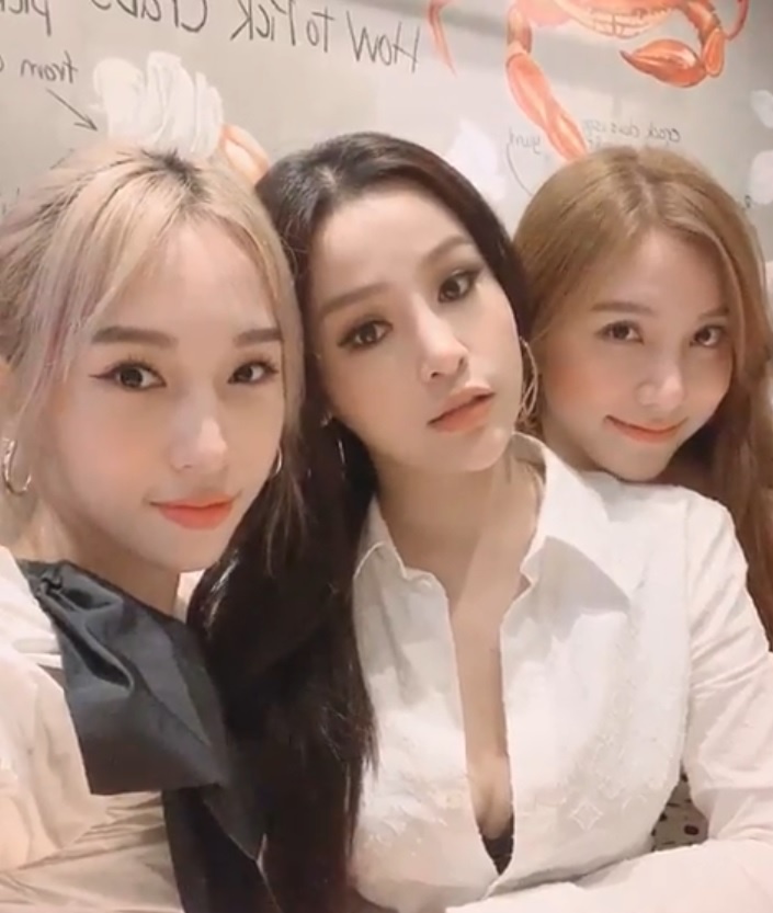 bộ ba hot girl nổi tiếng ảnh 6 bo ba hot girl noi tieng anh 6