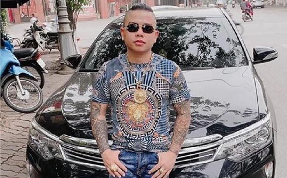 Duong Minh Tuyen ra clip bao luc va su 'tiep tay giang ho' cua YouTube hinh anh