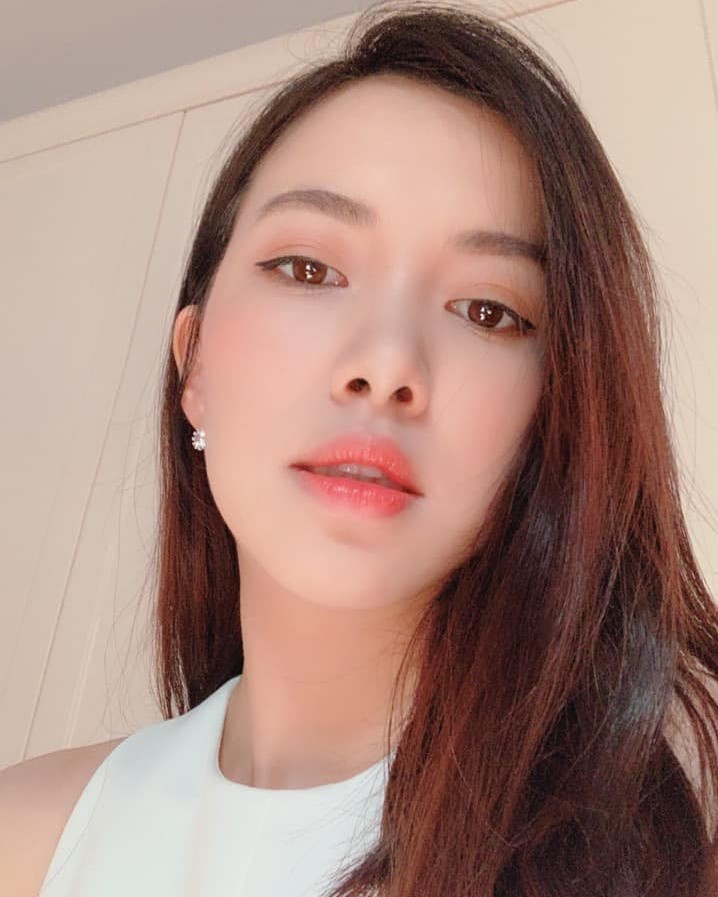 hot girl dan toc Tay anh 12