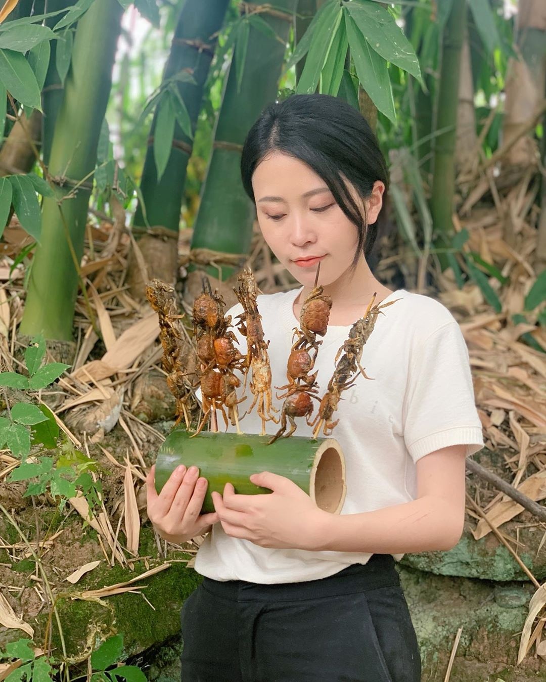 Thánh ăn công sở Tiểu Dã ảnh 2 Thanh an cong so Tieu Da anh 2