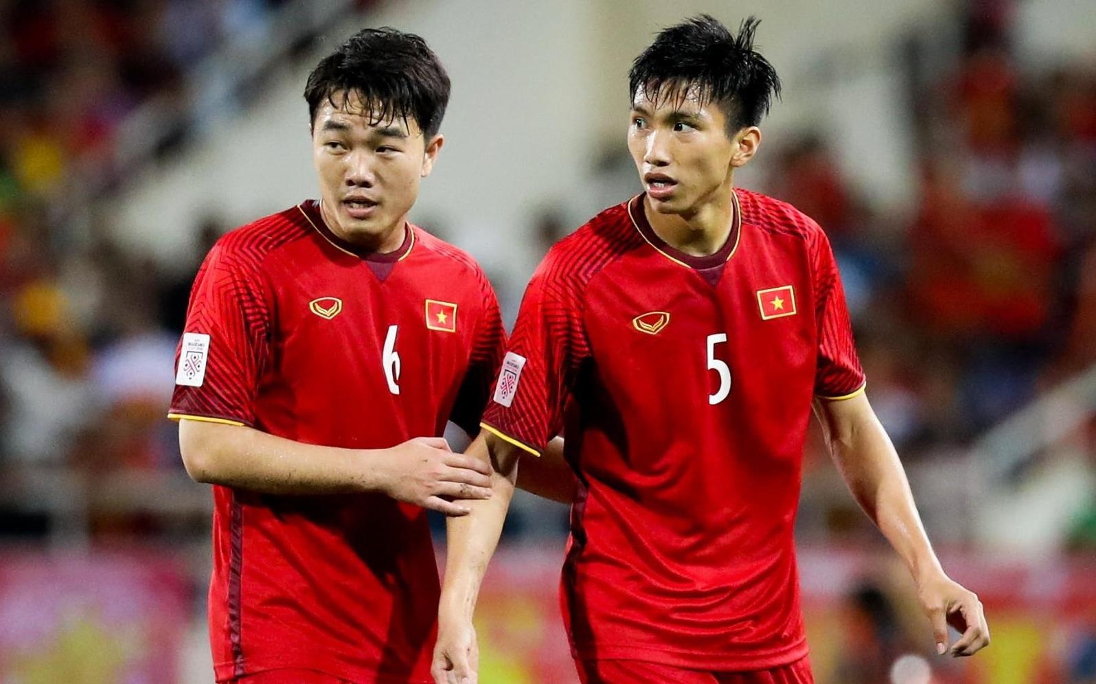 Van Hau nho Xuan Truong, Thanh Chung check-in resort khi toi Indonesia hinh anh