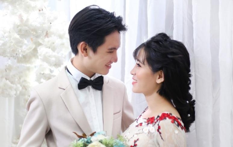 Yeu va cuoi chong kem 10 tuoi nho binh luan dao tren mang hinh anh