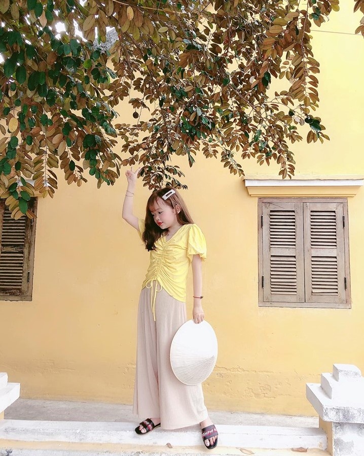 cô gái 20 tuổi chỉ cao 1, 25 m ảnh 4 co gai 20 tuoi chi cao 1, 25 m anh 4