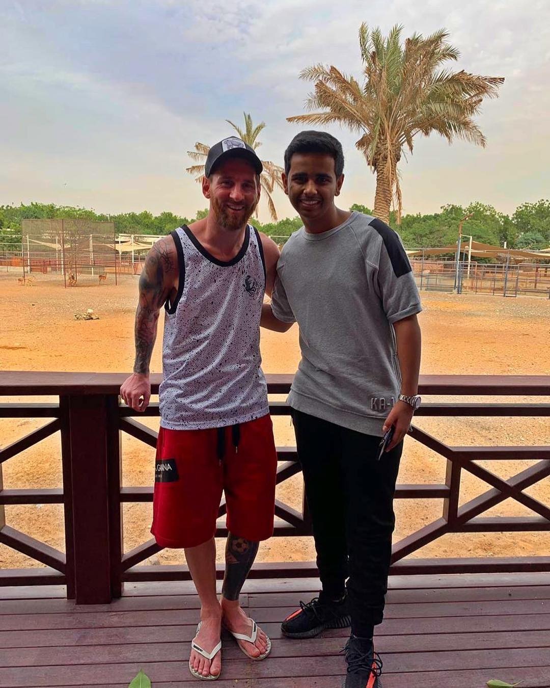 thieu gia chau A anh 12