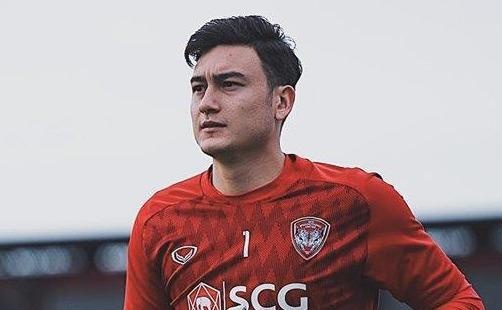 Fan Thai khen Van Lam dep trai nhat dan cau thu cua Muangthong United hinh anh