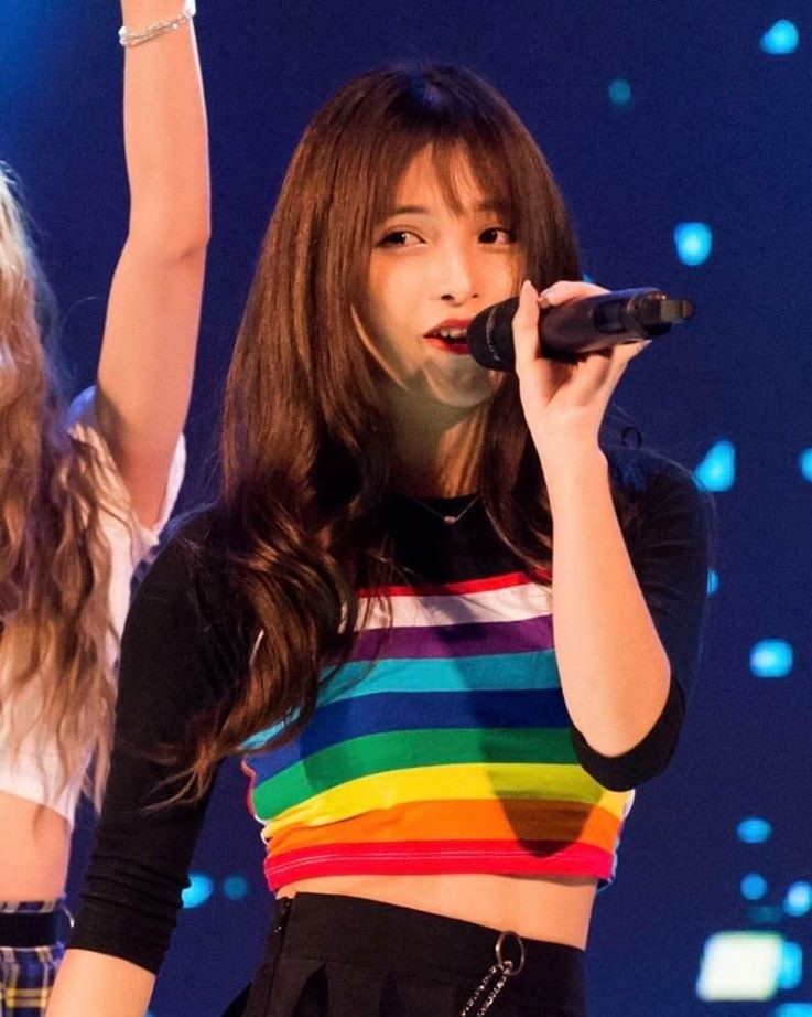 nữ sinh trường Luật giống Nancy ảnh 4 nu sinh truong Luat giong Nancy anh 4