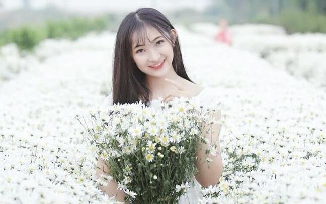 Co gai Son La dang quang cuoc thi hoa khoi sinh vien hinh anh
