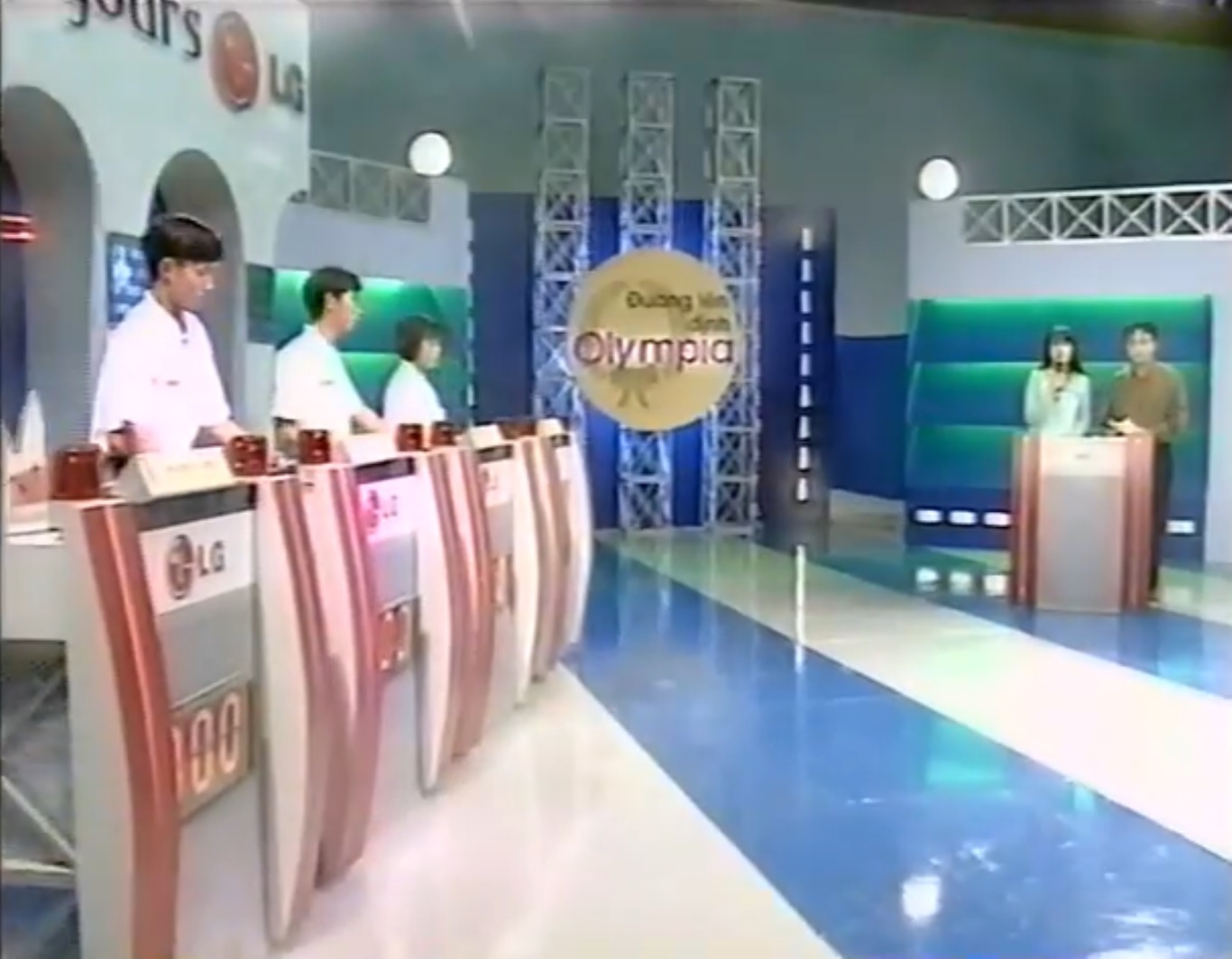 Duong len dinh Olympia anh 2