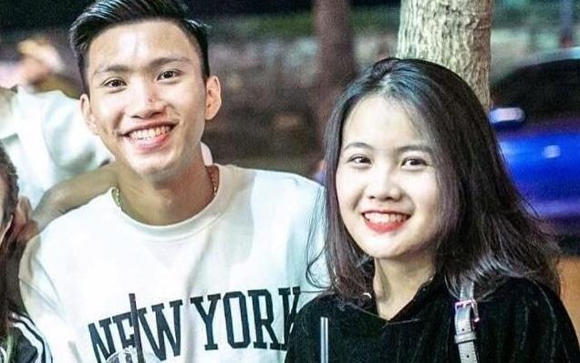 Van Hau va cac cau thu khi ngot ngao, luc lay loi treu choc ban gai hinh anh