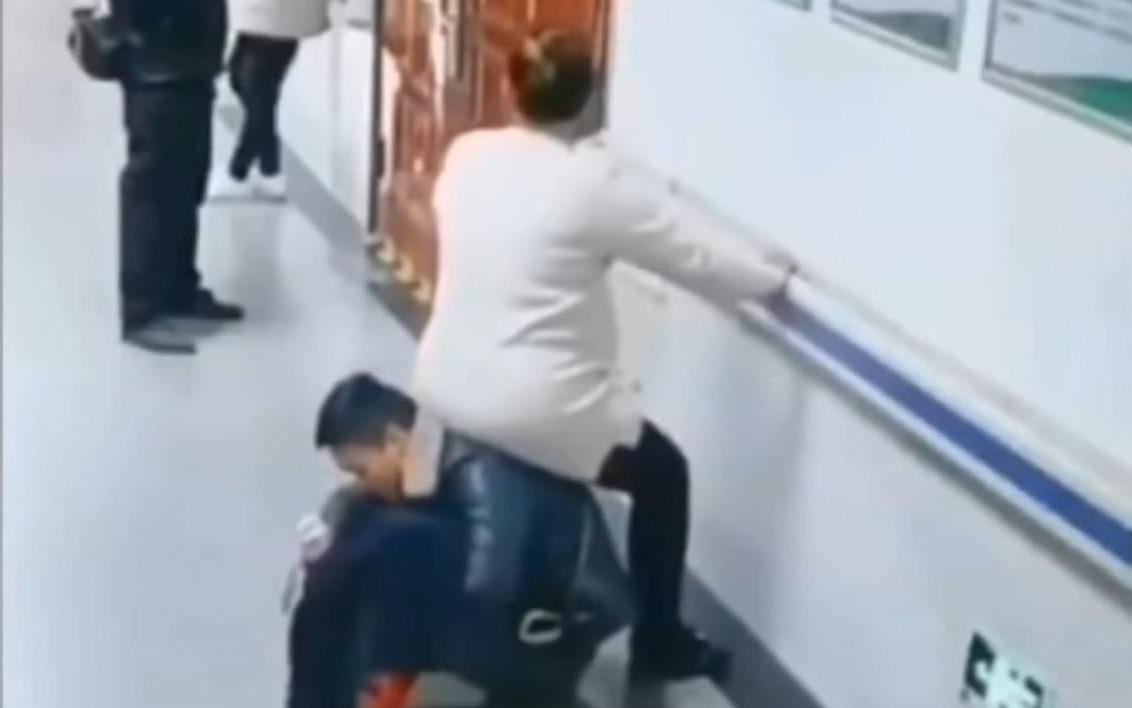 Chong lam ghe cho vo mang thai ngoi nghi hinh anh