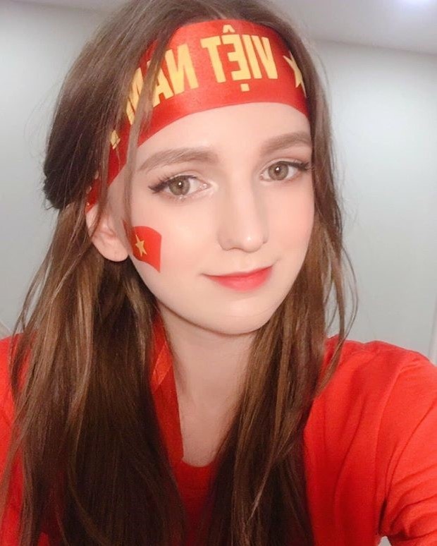 cau thu Viet co fan nu nuoc ngoai anh 2