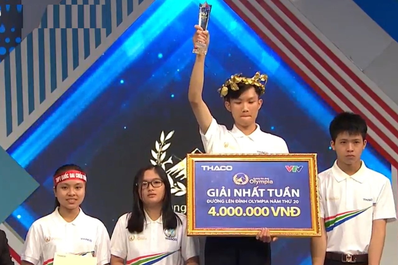 Duong len dinh Olympia anh 1