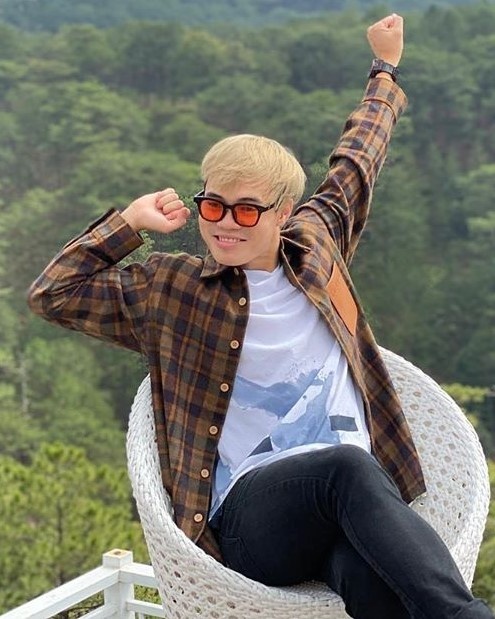 Cau thu yeu xa anh 6