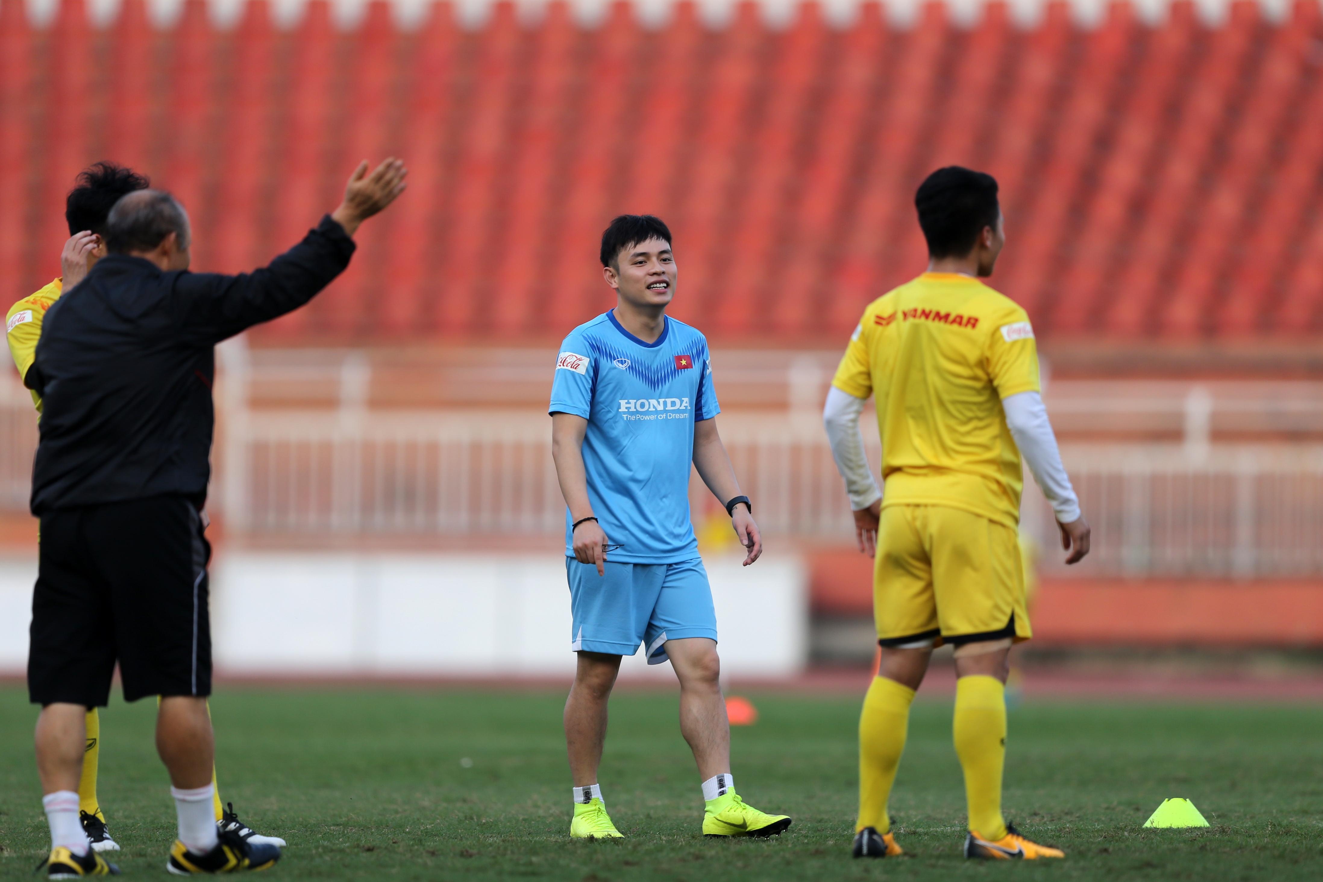 tro ly ngon ngu moi cua ong Park anh 5