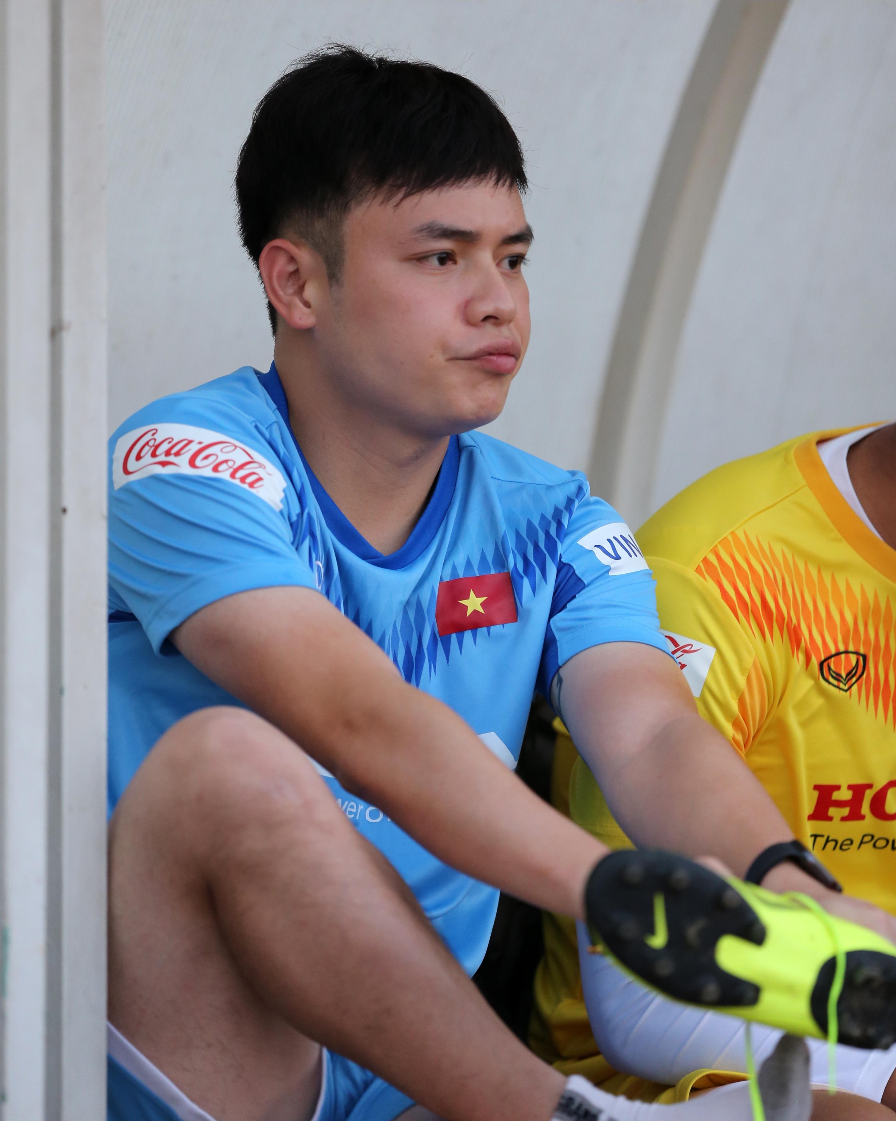 tro ly ngon ngu moi cua ong Park anh 7