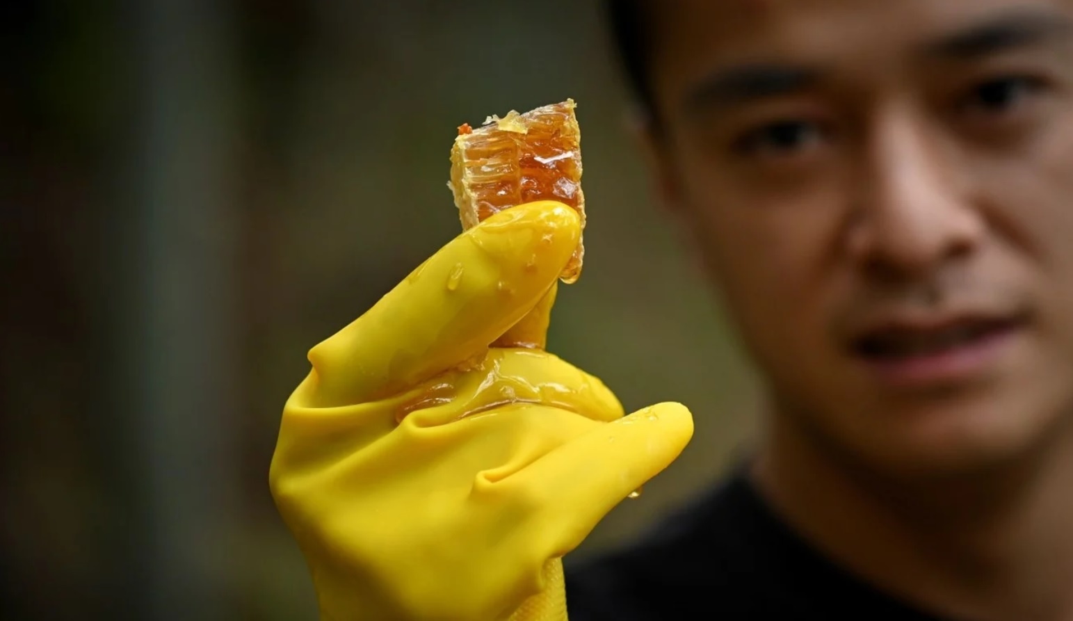 nong dan Trung Quoc thoat ngheo nho mang xa hoi anh 2