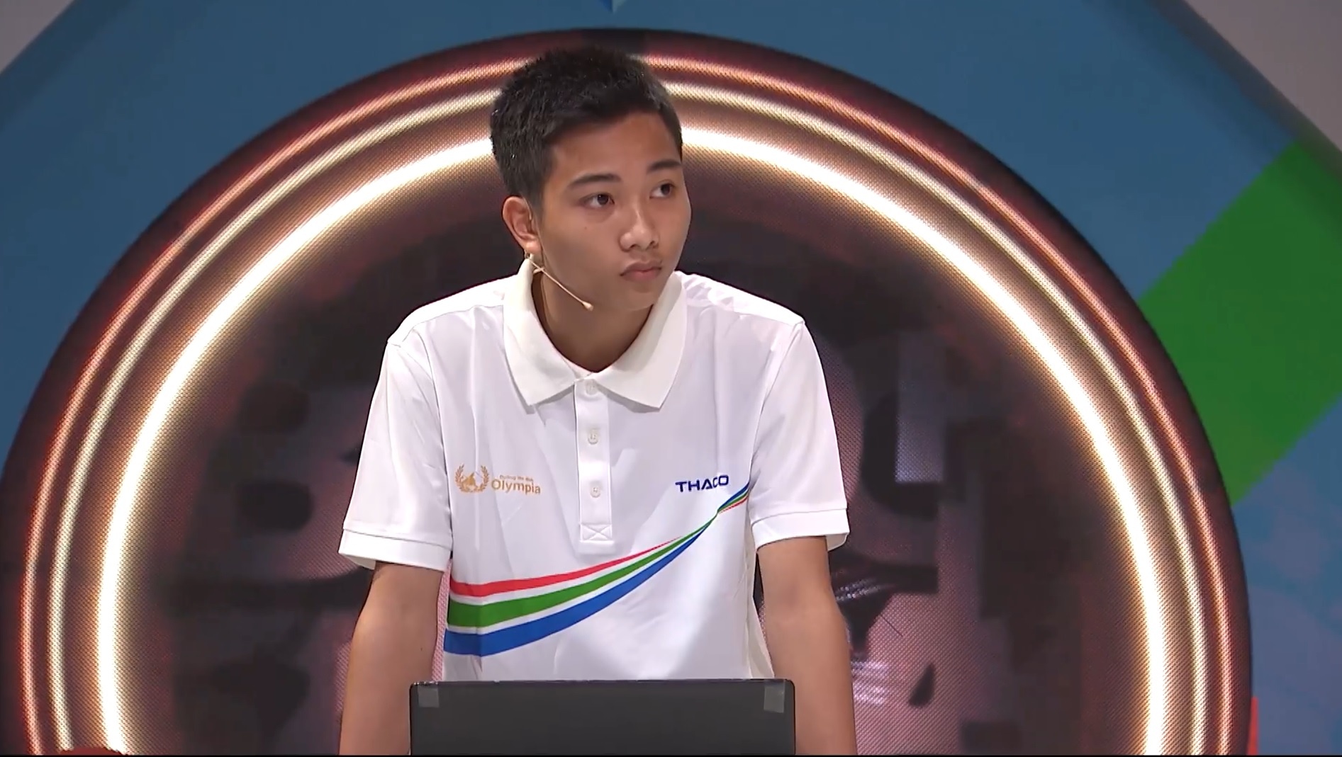 Nam sinh Quang Tri the hien von kien thuc phong phu o vong thi Khoi dong hinh anh