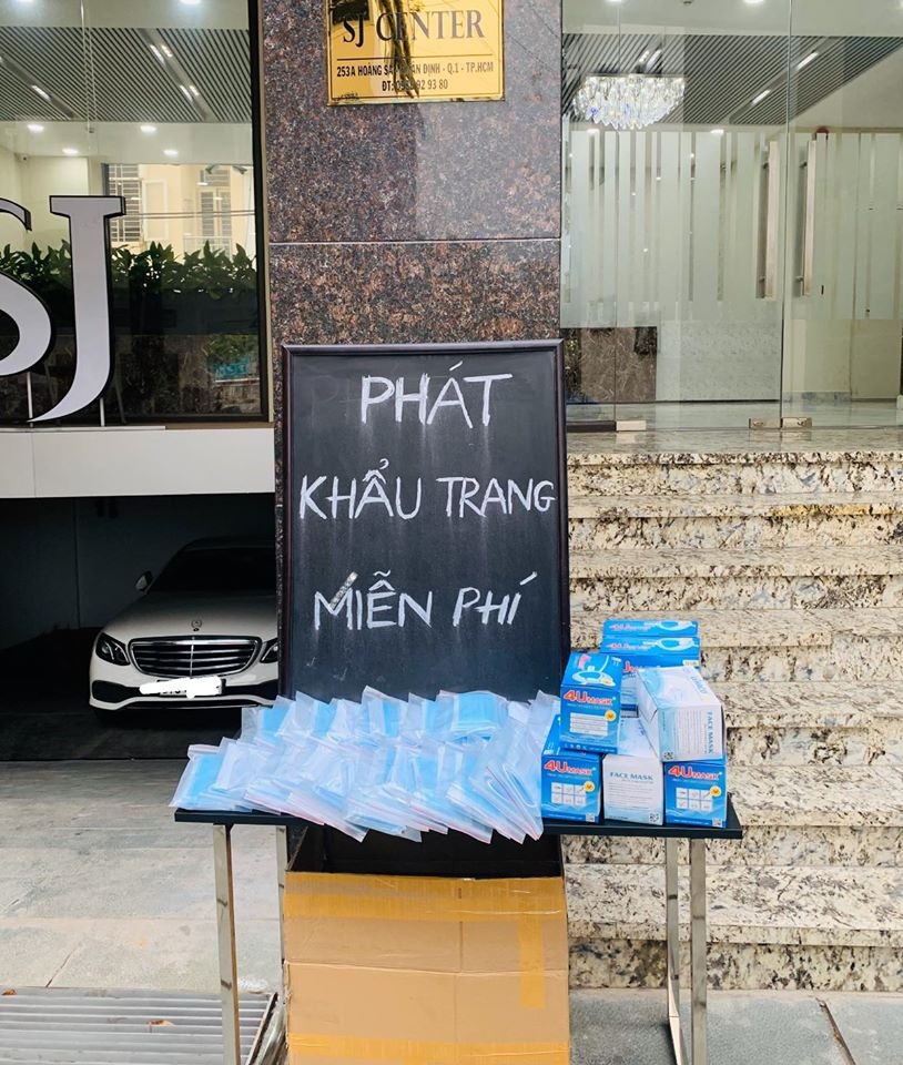 phát khẩu trang miễn phí ảnh 2 phat khau trang mien phi anh 2