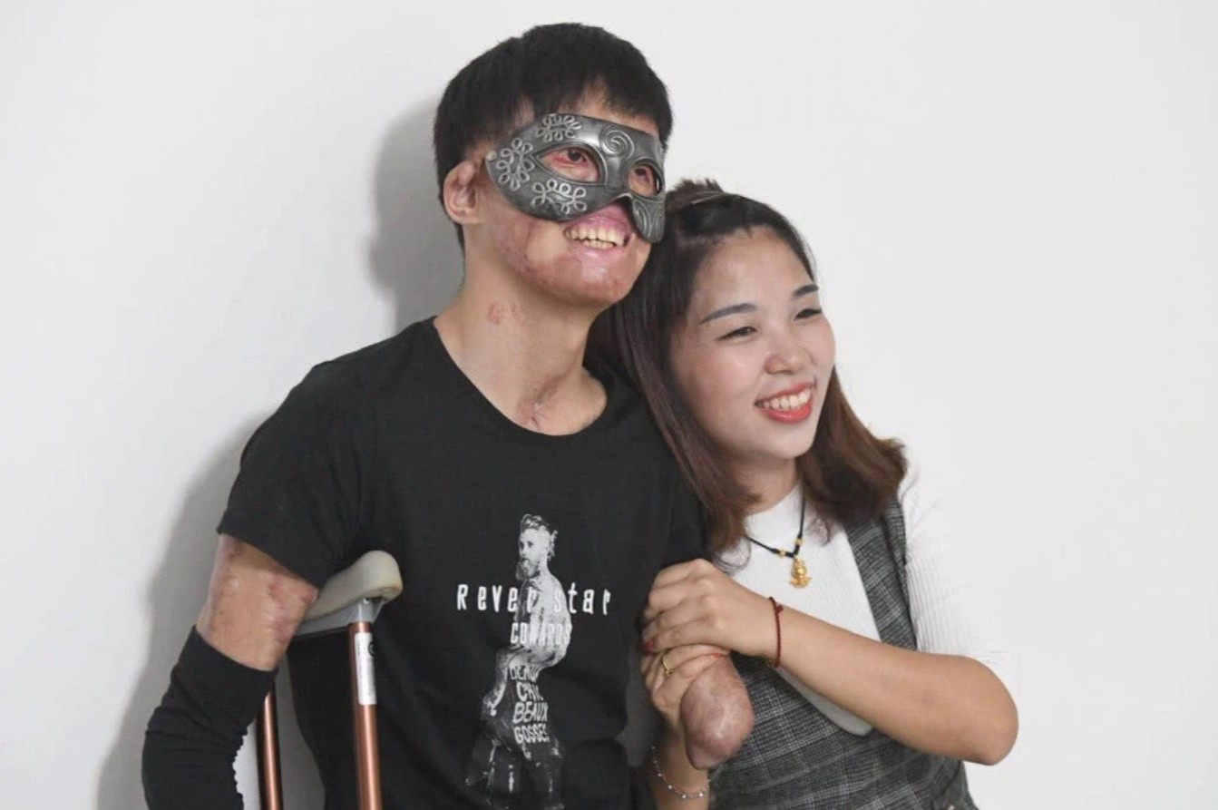 co gai yeu chang trai mat bien dang anh 3