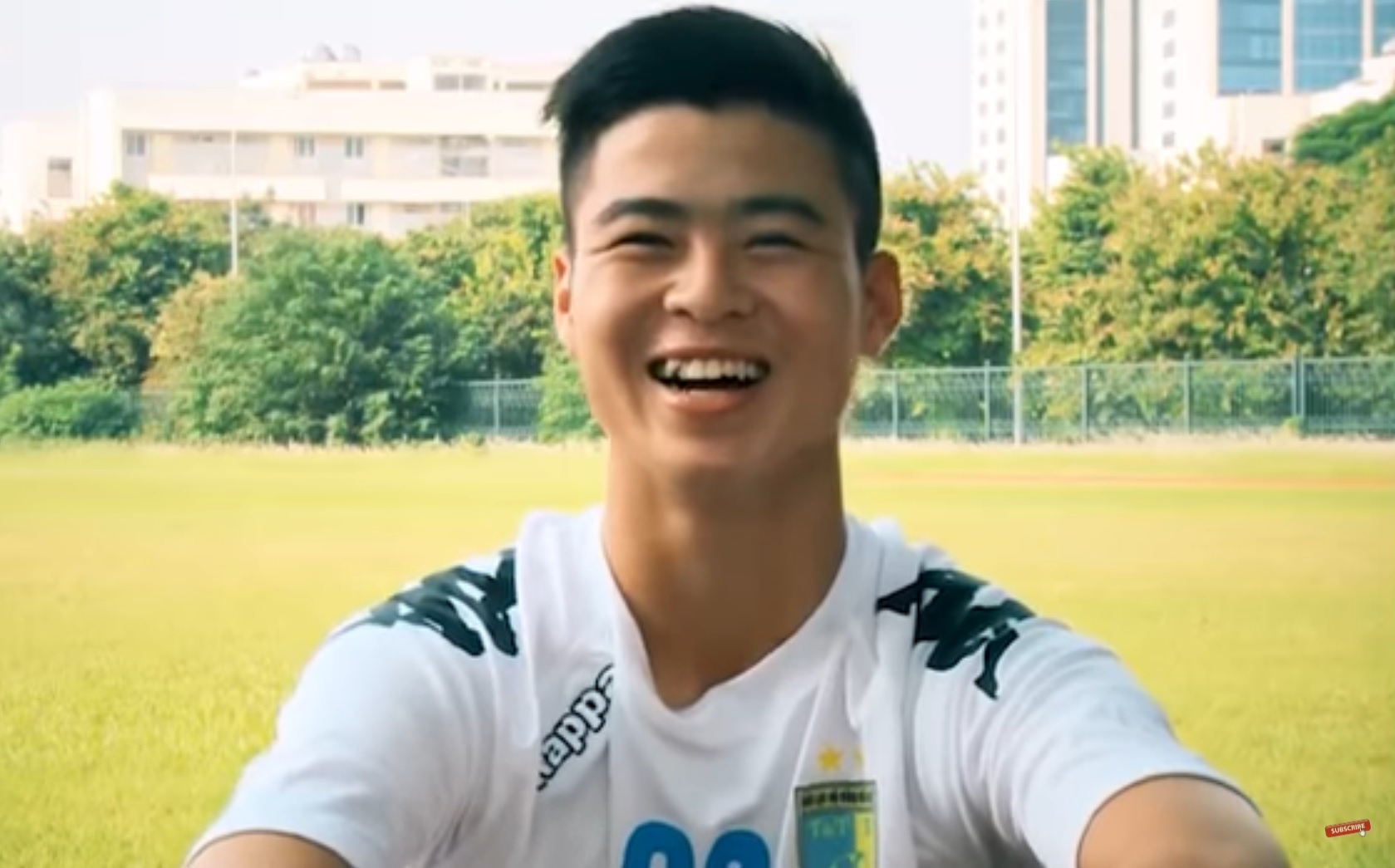 Sau dam cuoi, Duy Manh bi dao lai clip hat 'Nam lay tay anh' lech tone hinh anh