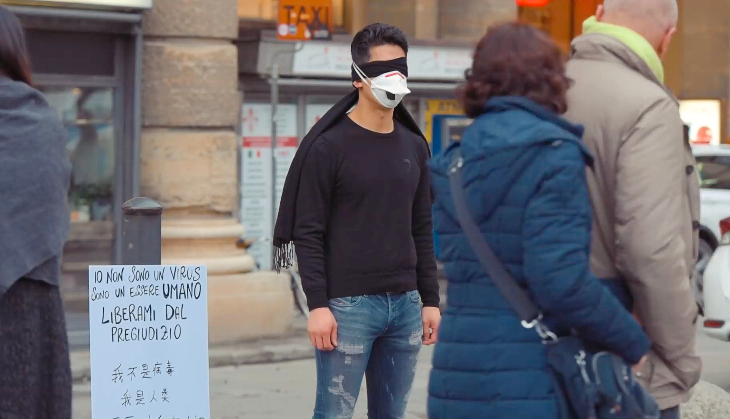 co gai goc Viet bi hang bay Mexico ghe lanh vi corona anh 8