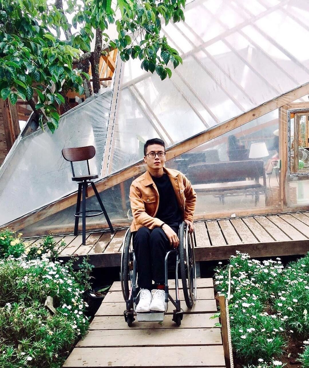 chàng trai khuyết tật phượt bằng xe 3 bánh ảnh 2 chang trai khuyet tat phuot bang xe 3 banh anh 2