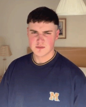 tu cat toc khi o nha cach ly anh 4