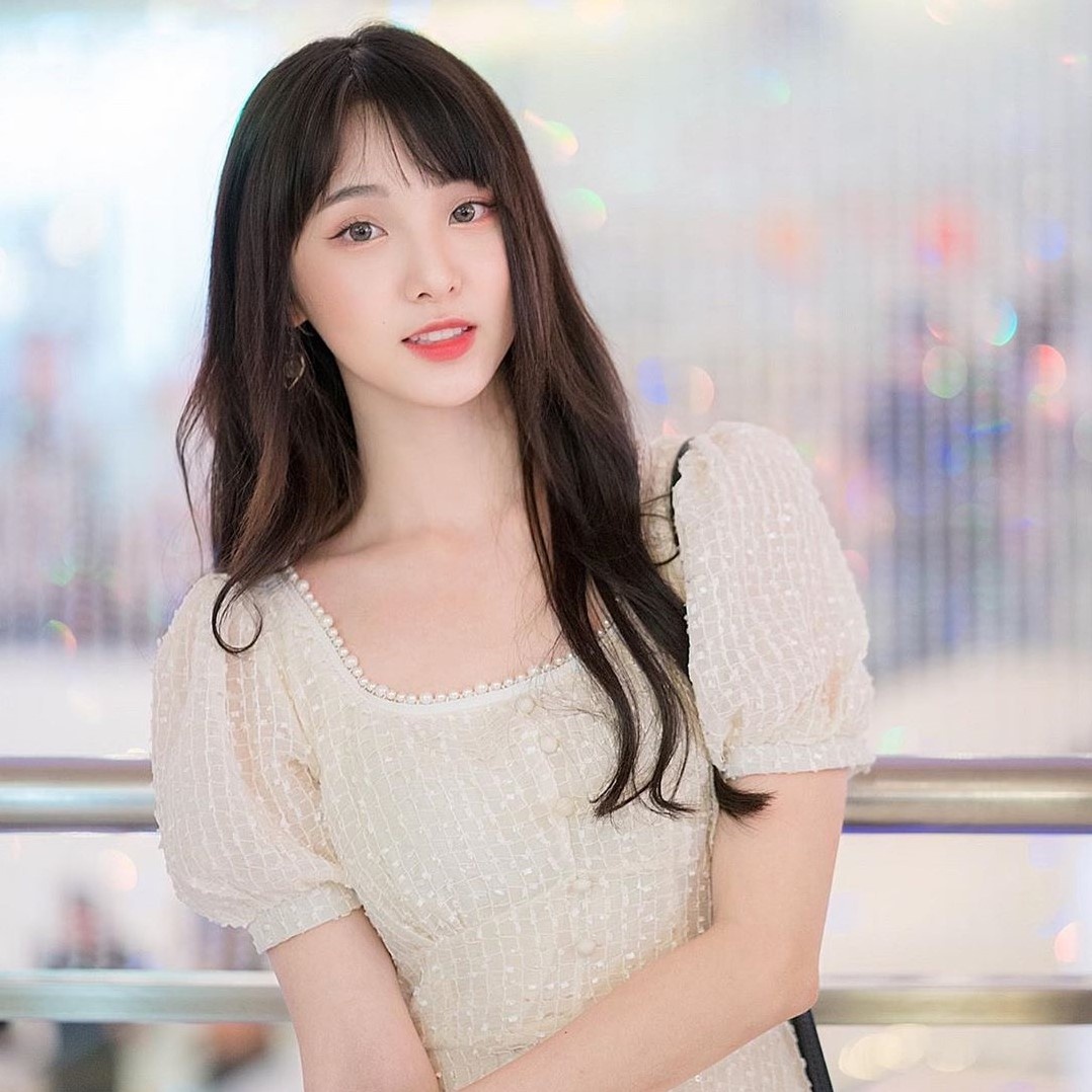 hot girl tu cach ly xa hoi anh 13