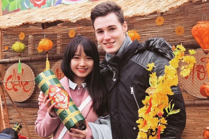 9X Viet ke chuyen tan do ban trai Duc sau 2 lan to tinh bi tu choi hinh anh